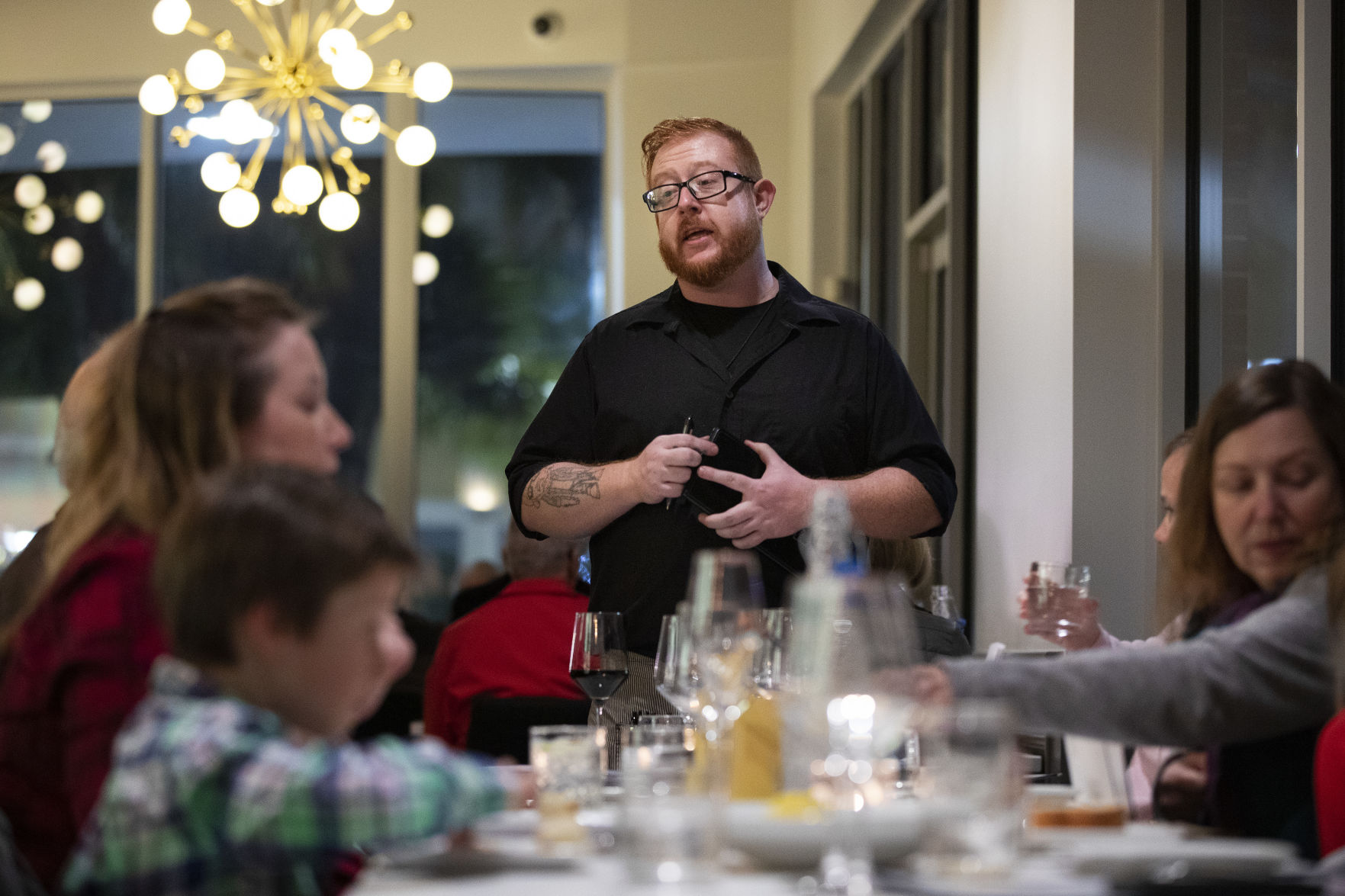 waiter.jpg